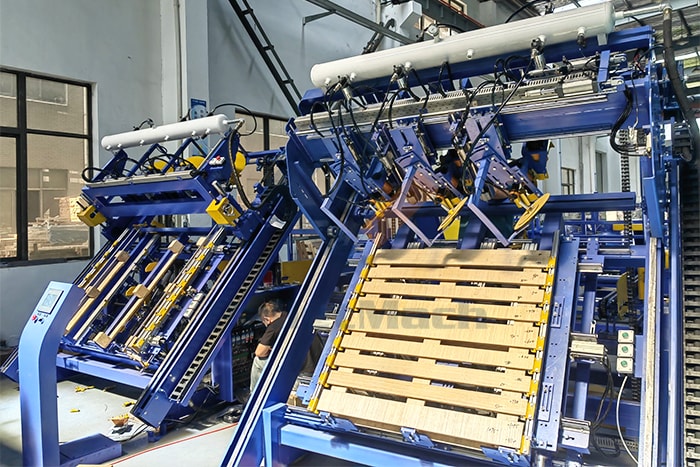 pallet nailing machine