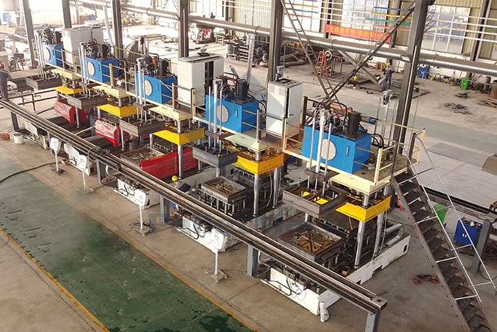 press pallet machine